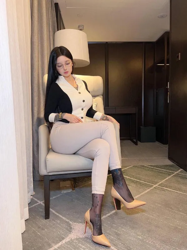 微密圈 裤里丝 - 卡通百科老王